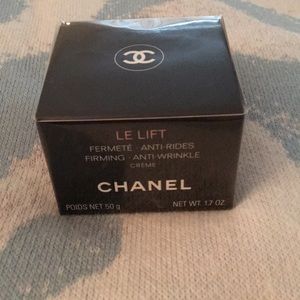 Chanel Le Lift. Firming Anti Wrinkle cream